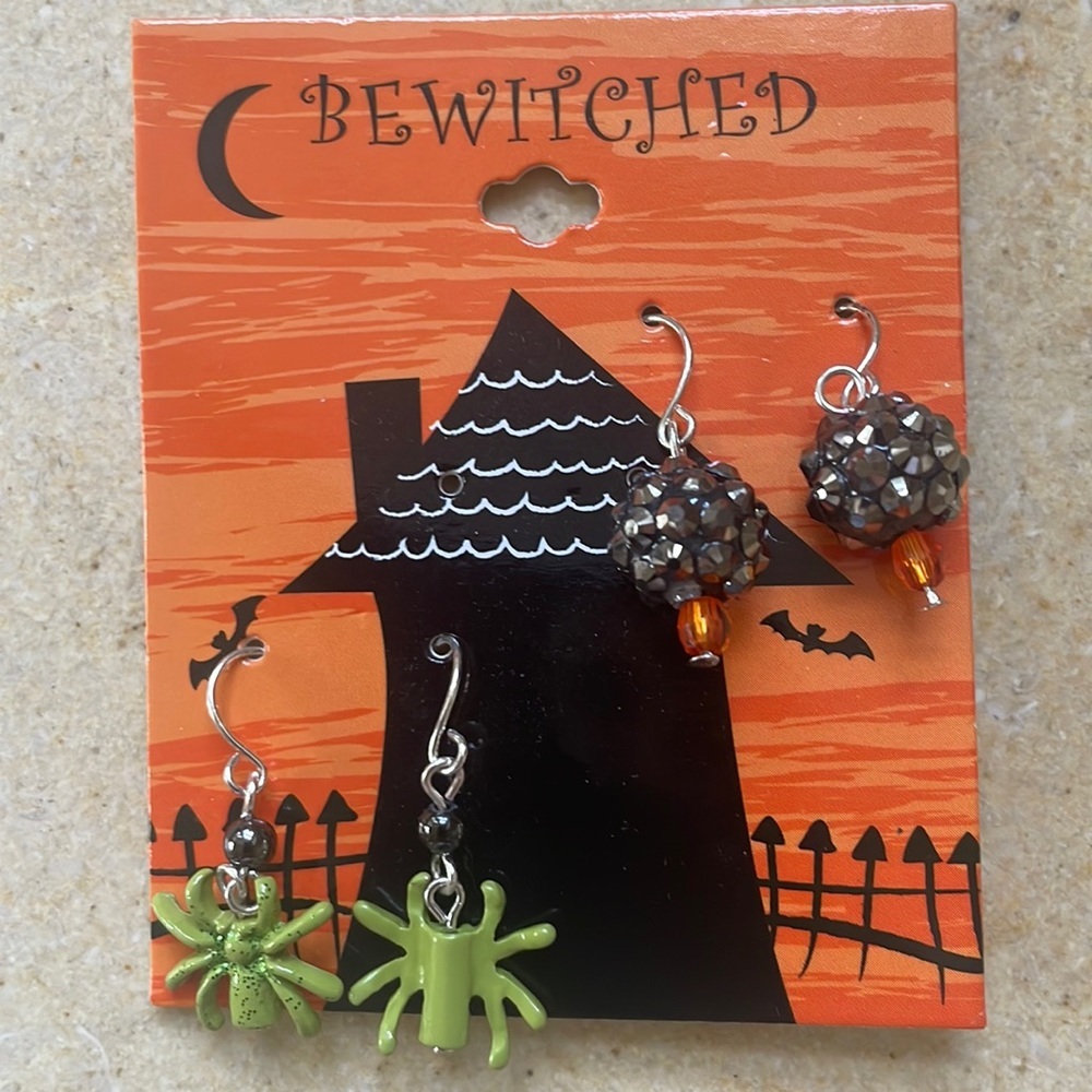 NWT Halloween earrings.